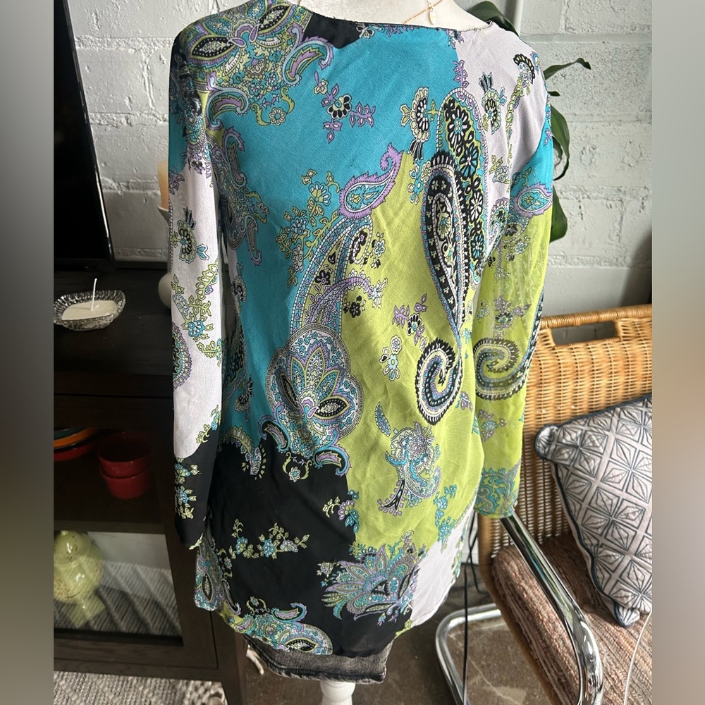 Boho Paisley Top - Picture 5 of 6